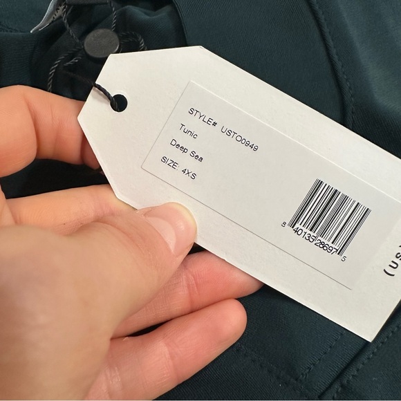 Universal standard vneck tunic deep sea - Picture 2 of 2